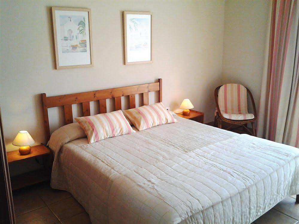 La Muralla Apartamentos 푸에르토나오스 외부 사진